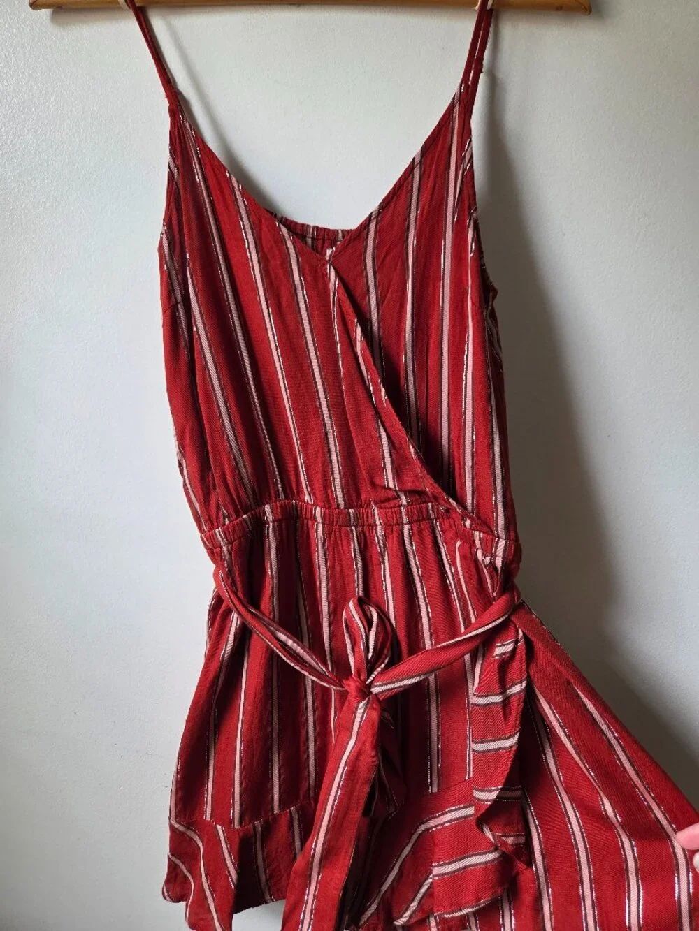 LIKE NEW LOFT BEACH STRIPED SURPLICE NECK TANK ROMPER BELTED WRAP STYLE SZ M